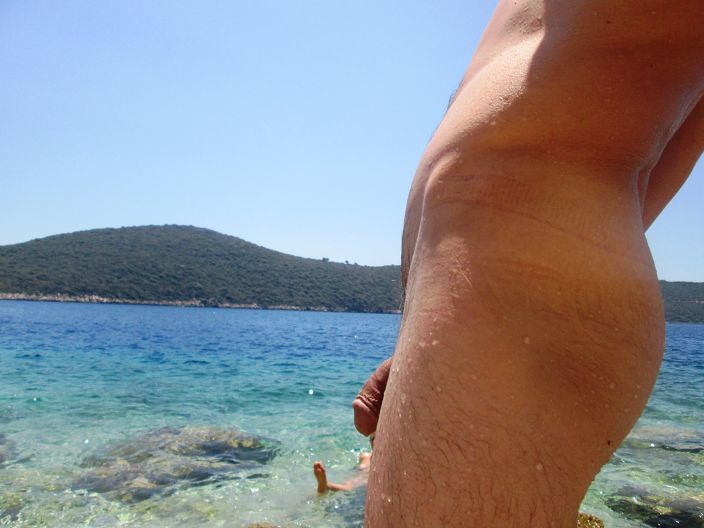 naked in kas