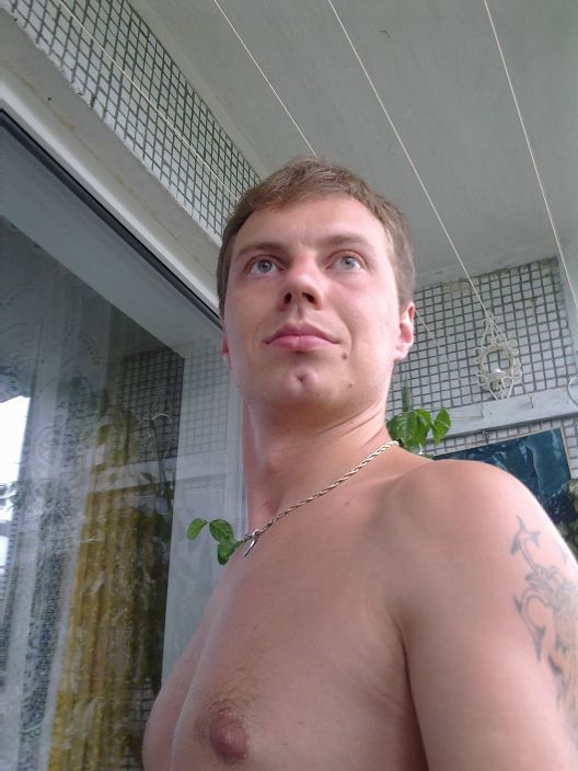 Красавчик.