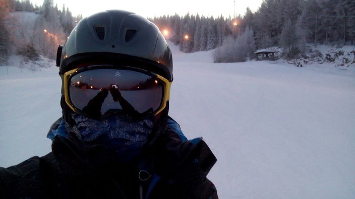 покатался на доске