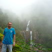 туман...водопад...Шри Ланка