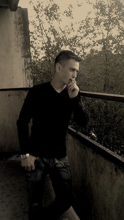 Перекур на балконе.