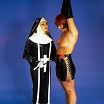 монахиня моего монастыря наказывает послушницу