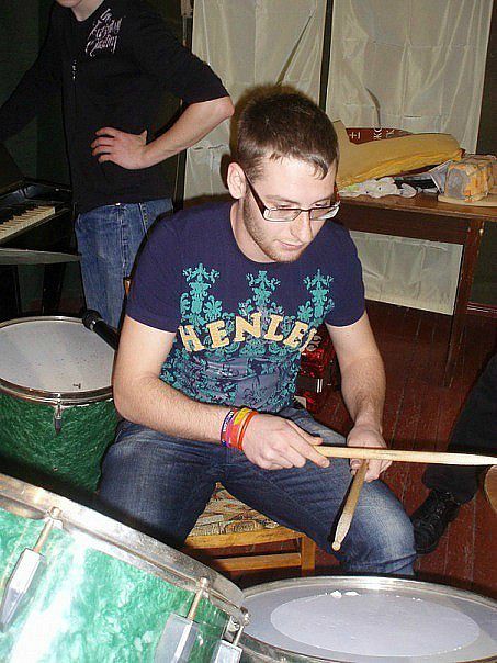 если понравился,не стесняйся,пиши!)