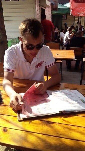 в ресторане