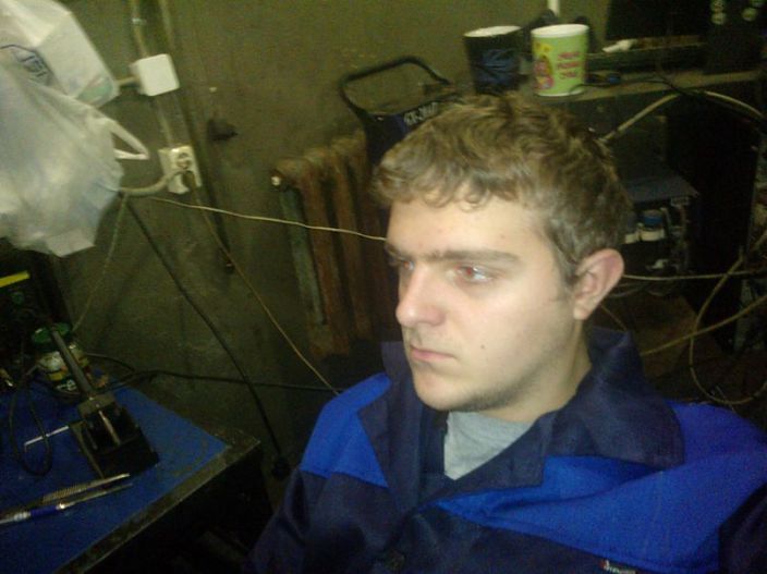 я на работе)