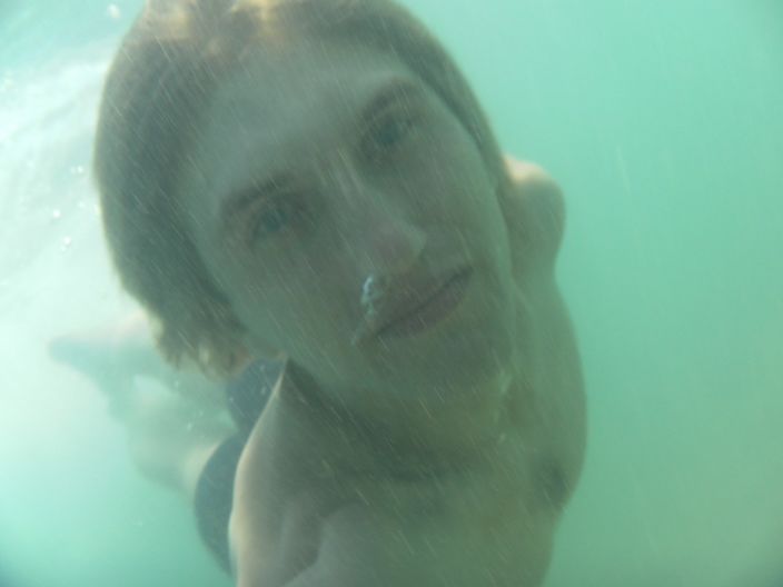 на море