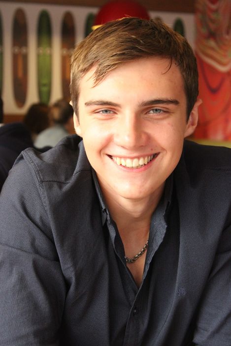 Без пошлости )