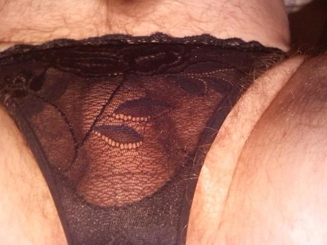 в белье жены