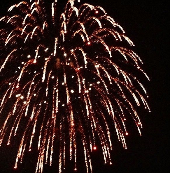 Hi its a firework