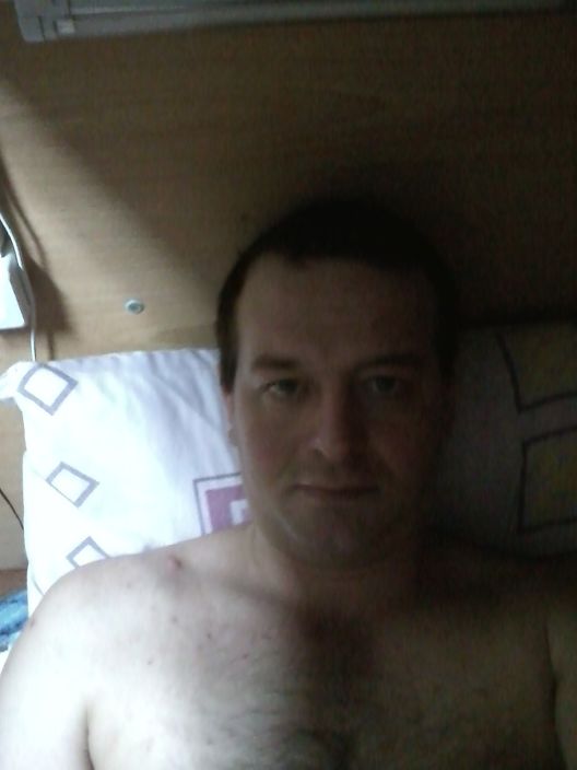 снова я
