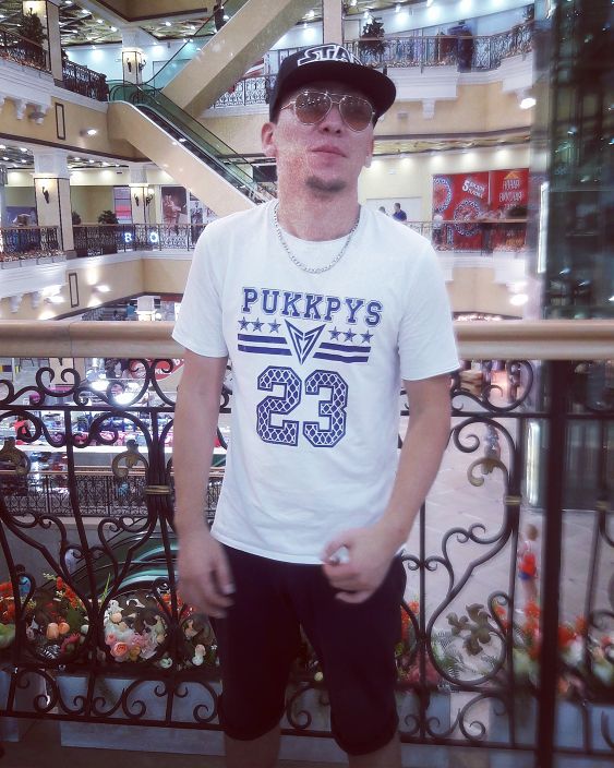 первый день в екб