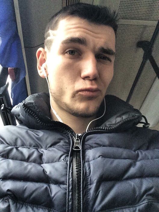 Я))