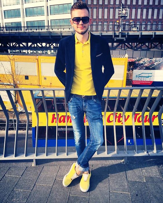 Yellow man)