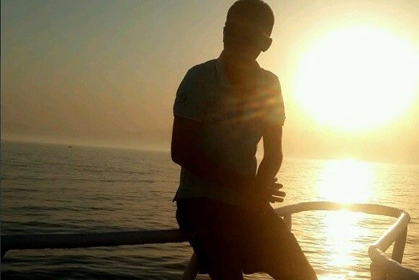 Скажите заголовок и проходите