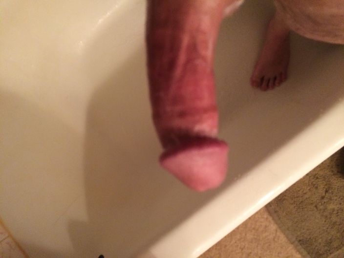 Red from dry stroking