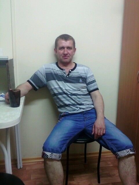 Это я