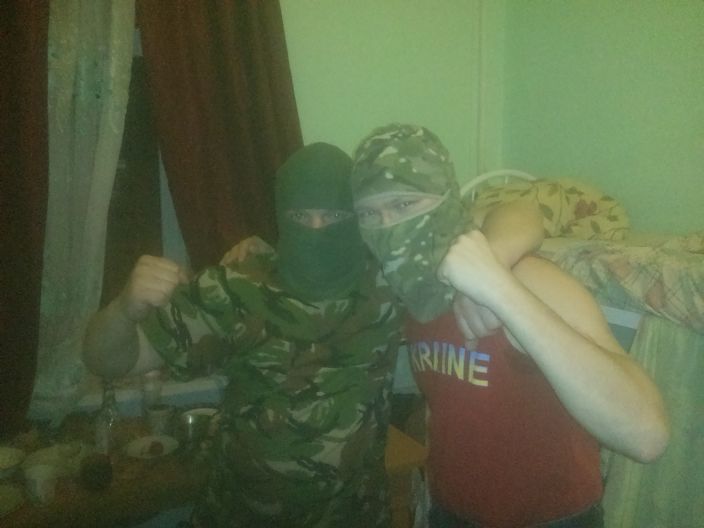 С приятелем