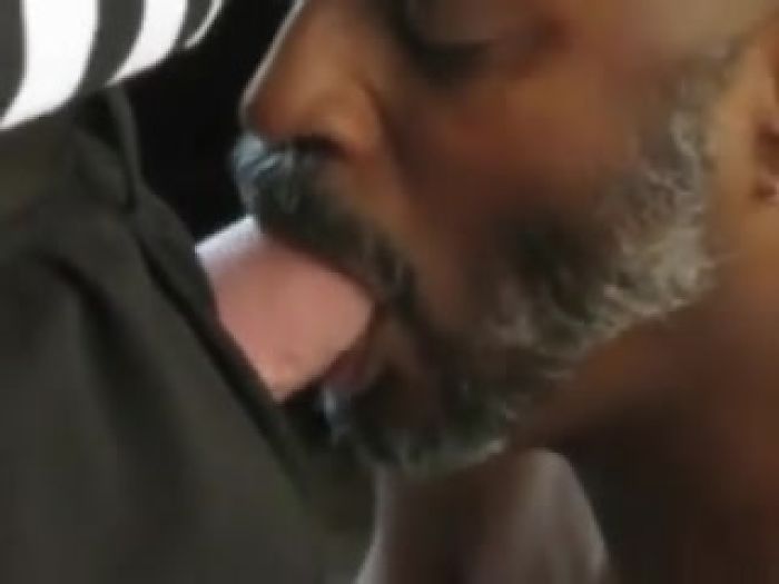 У него талант!