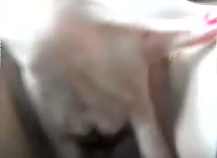 ьрахает автомобиль