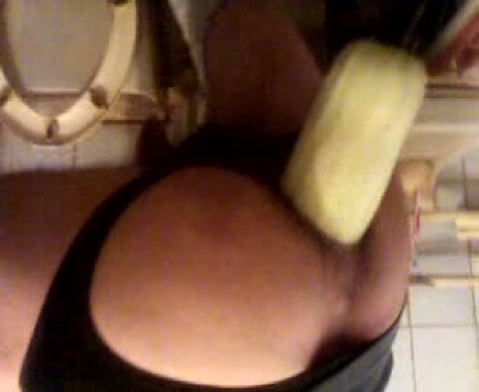 Дрочу свою жопу