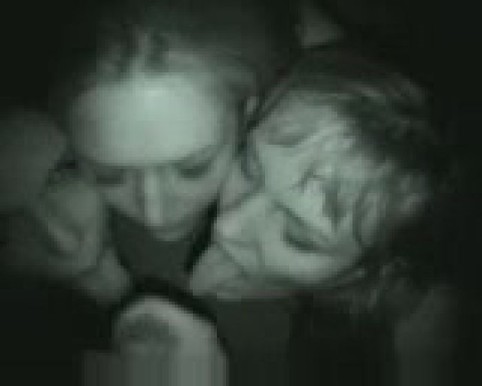 тридевочки и 1парень