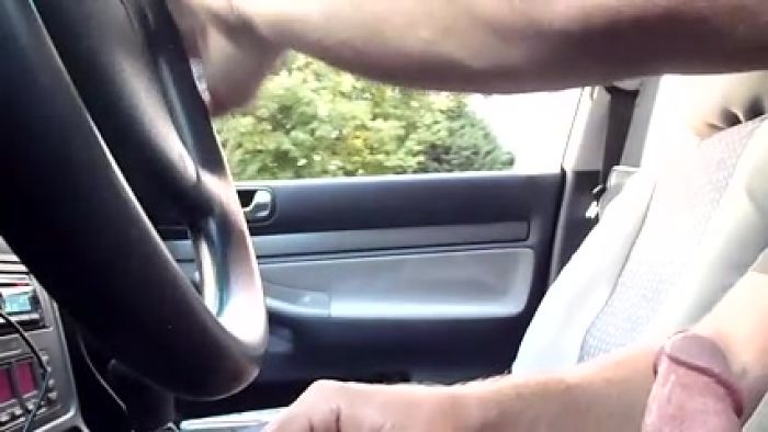 эксби в машине