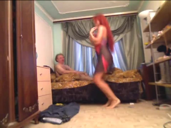 Девочки не ссорьтесь! )))