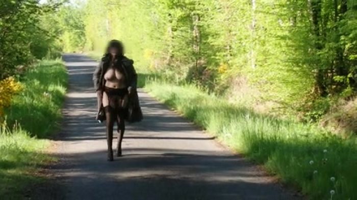 эксбиционистка