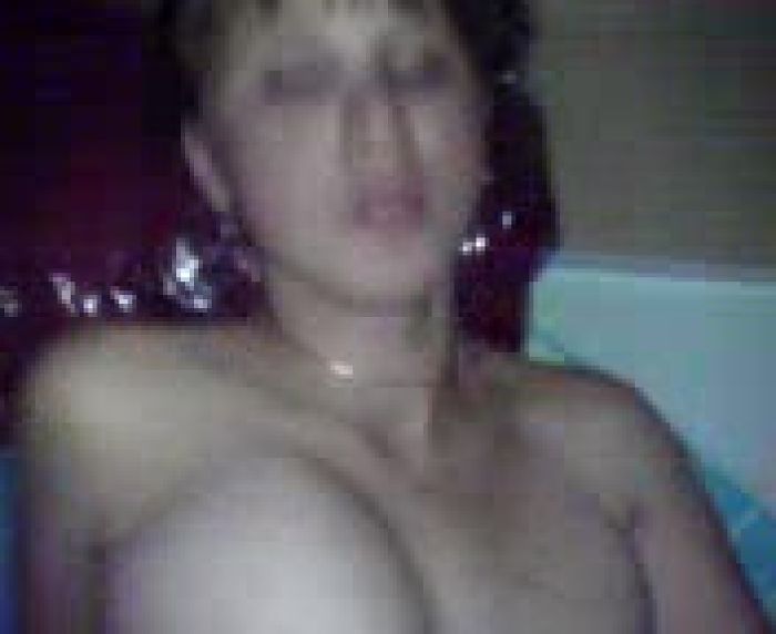 Трахнул так что кричит